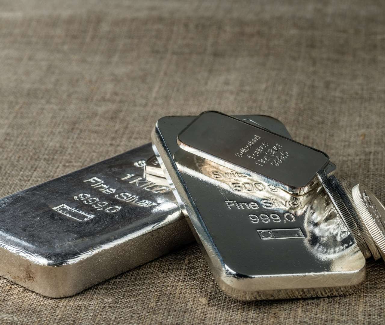 Lingots et pièces d'argent pur expertisés au comptoir de rachat ABC GOLD Avignon